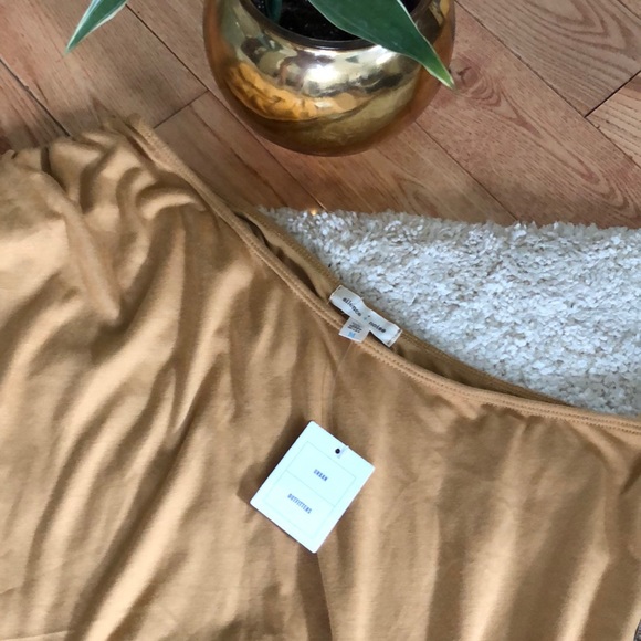 URBAN OUTFITTERS | one sleeved romper - Picture 7 of 7